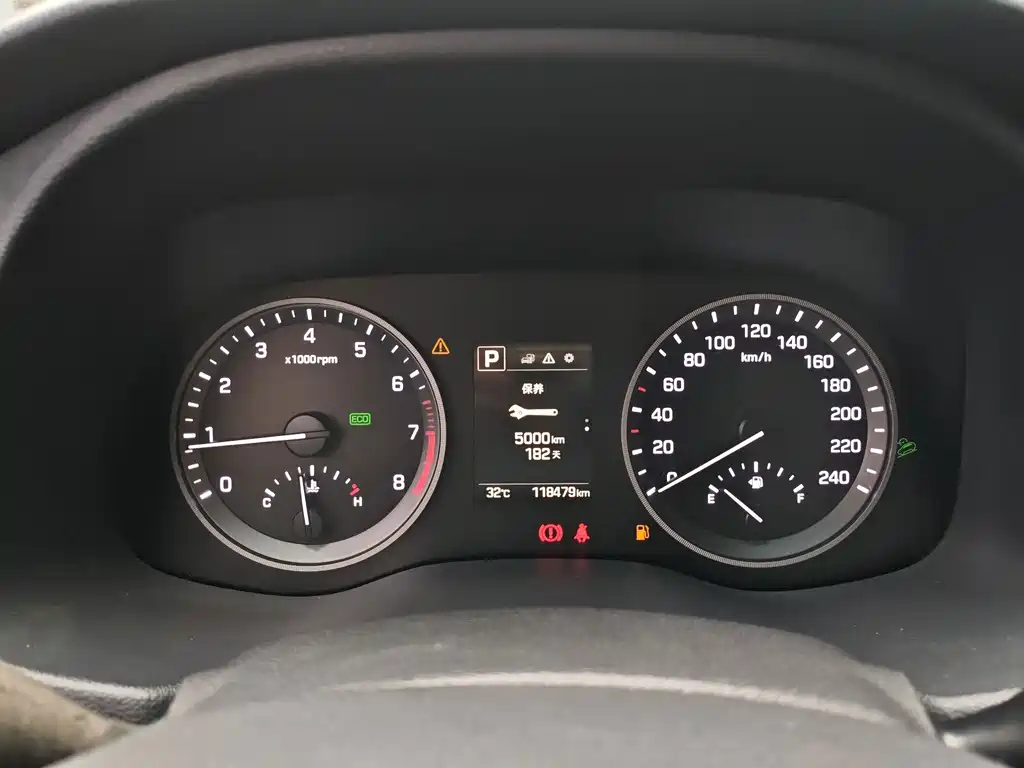 Hyundai Tucson 2017 — фото 9