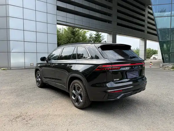 Geely Xingyue L 2024
