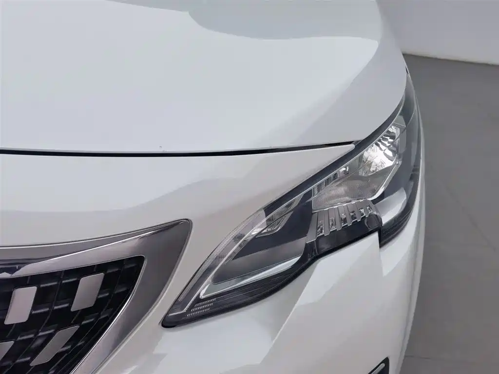 Peugeot 4008 2017 — фото 7