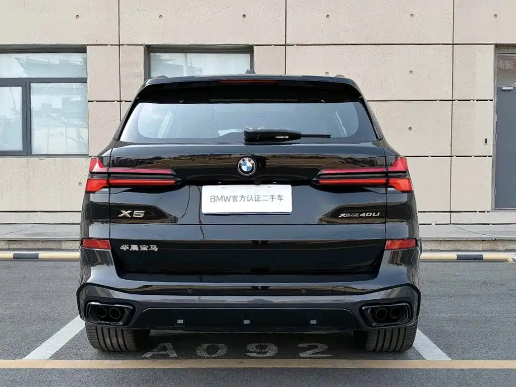 BMW X5 2025 — фото 10