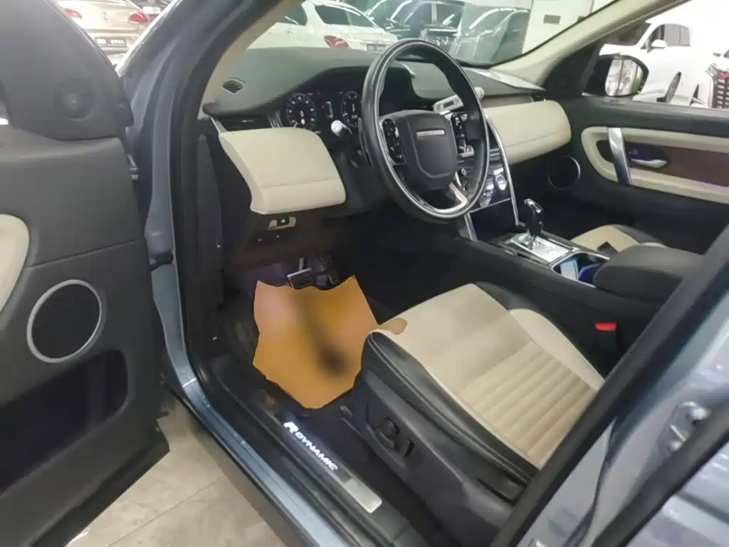 Land Rover Discovery Sport 2020 — фото 16