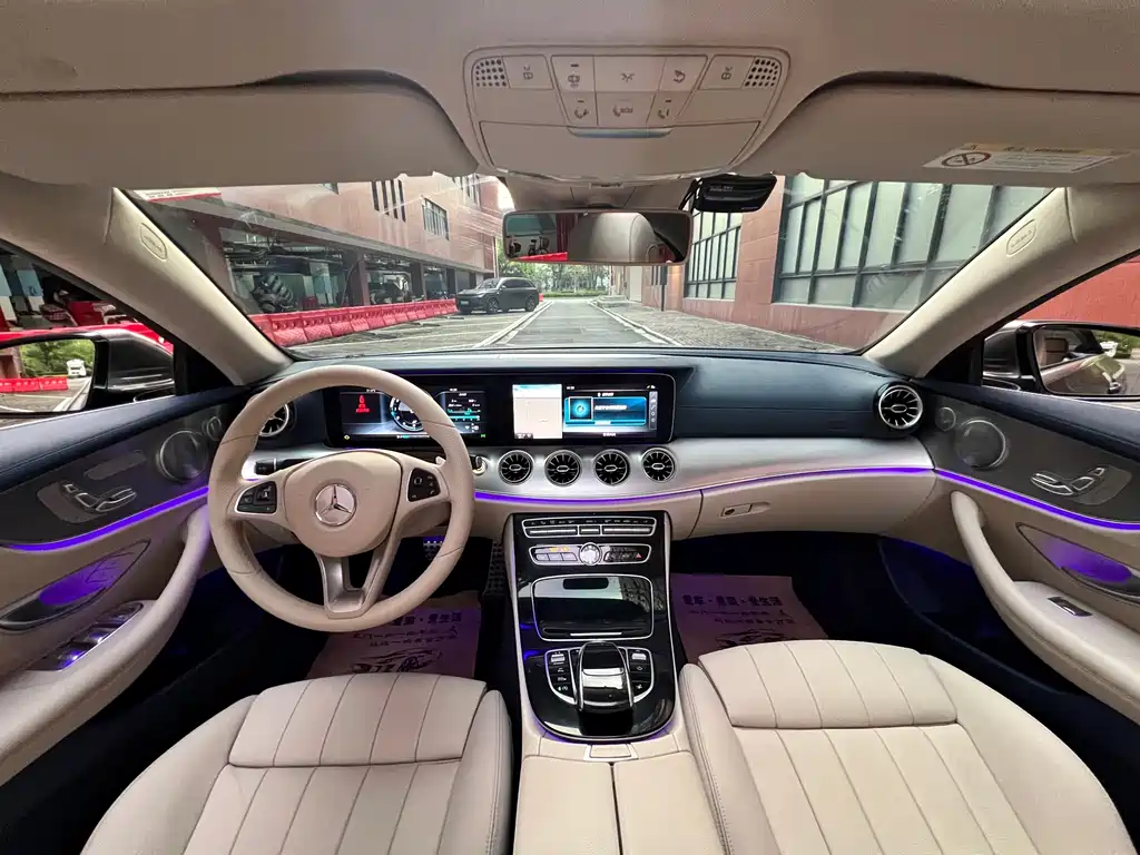 Mercedes-Benz E-Class 2018 — фото 12