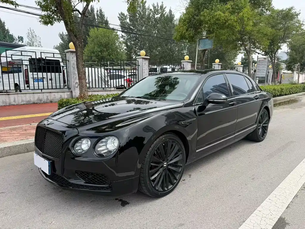 Bentley Flying Spur 2012 — фото 1