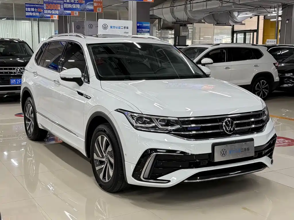 Volkswagen Tiguan L New Energy 2023 — фото 3