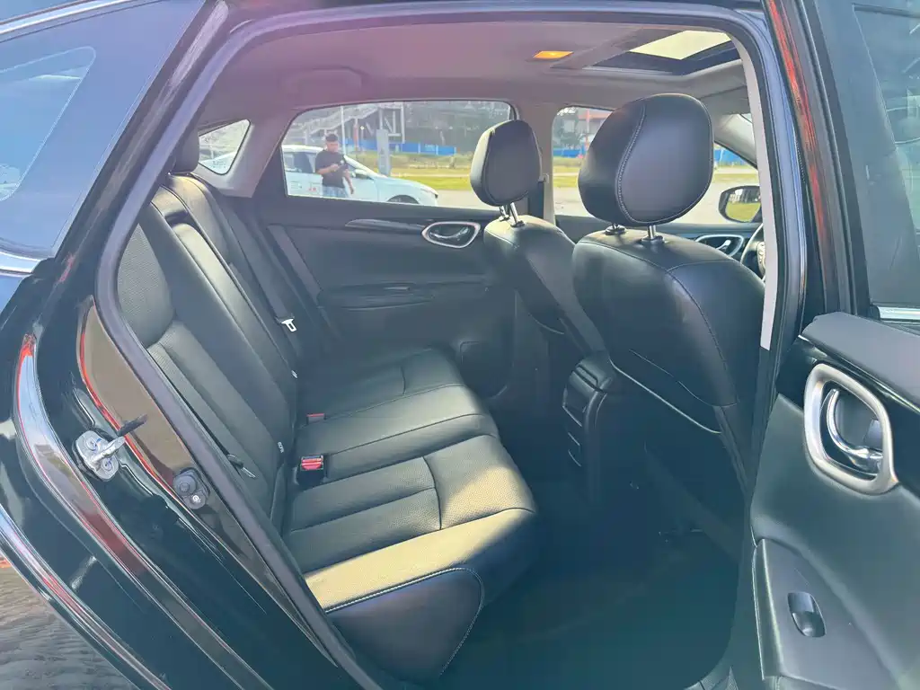 Nissan Sylphy 2018 — фото 14