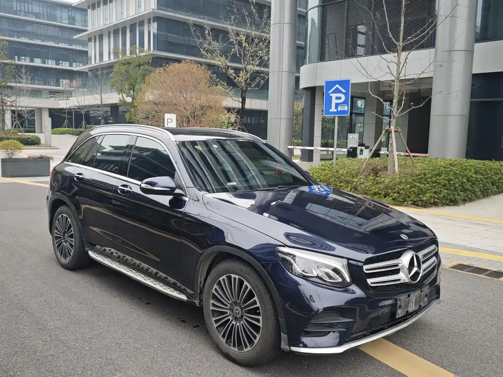 Mercedes-Benz GLC 2018 — фото 1