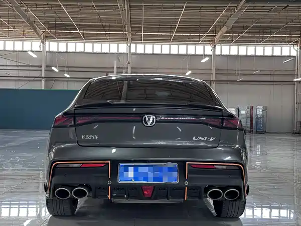 Changan UNI-V 2022