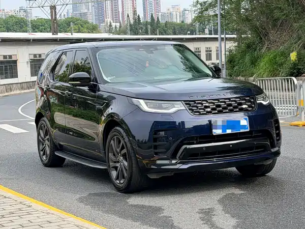 Land Rover Discovery 2021