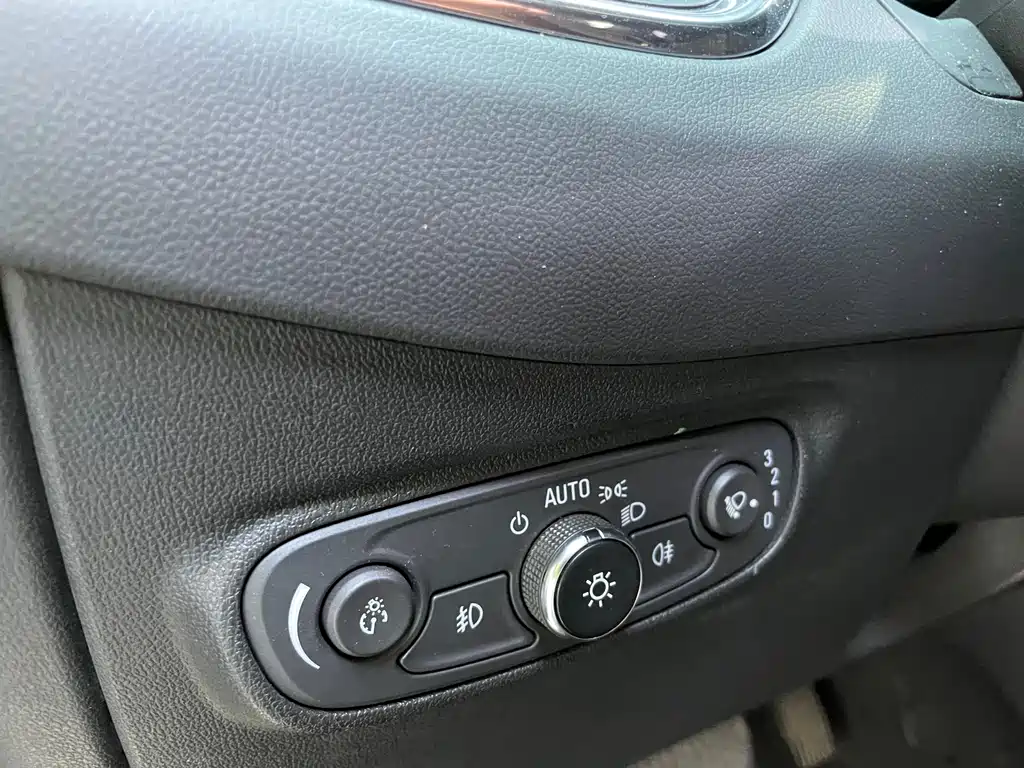 Chevrolet Equinox 2018 — фото 14