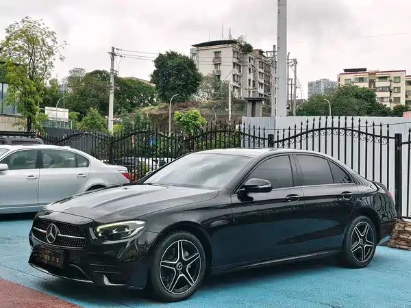 Mercedes-Benz E-Class 2021