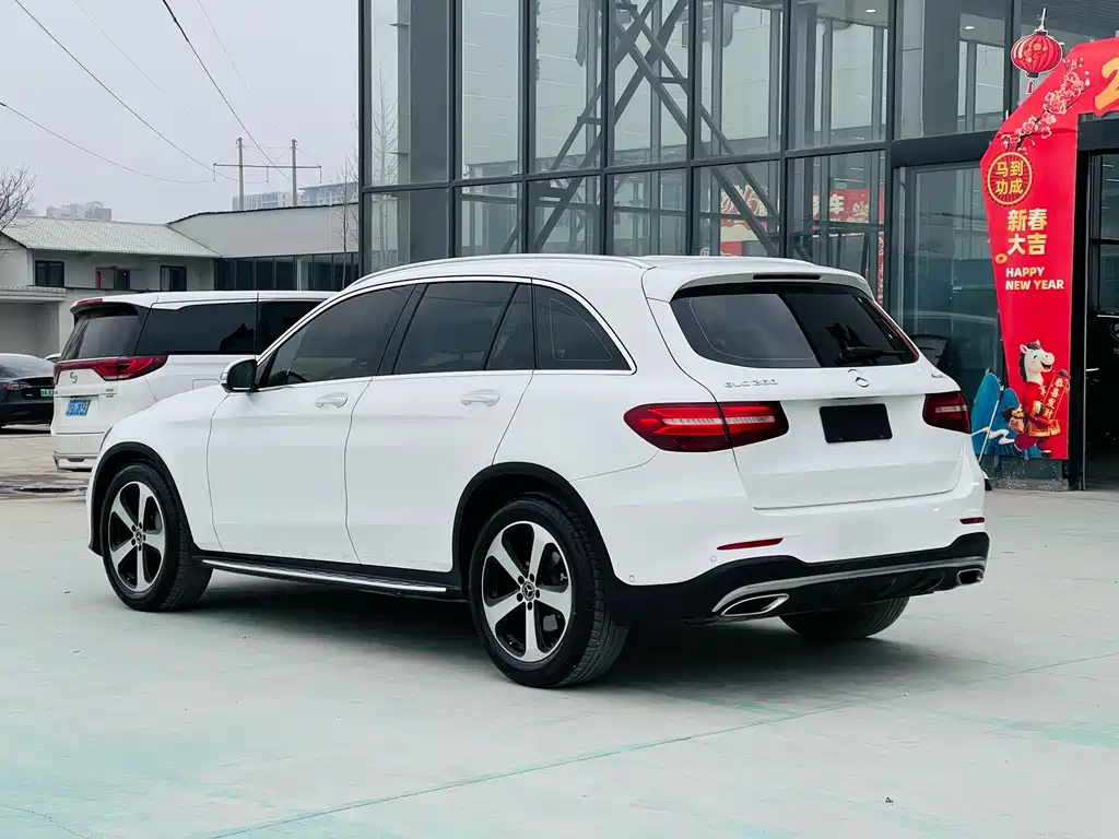 Mercedes-Benz GLC 2018 — фото 21