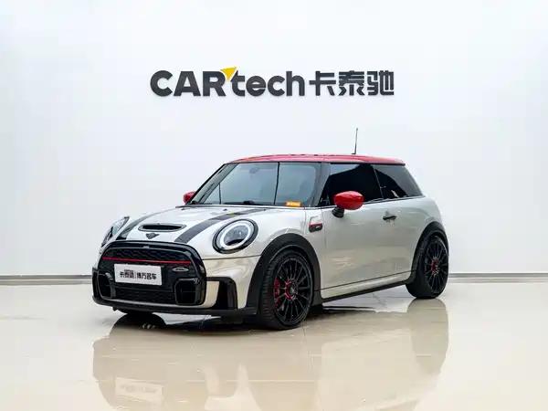 MINI JCW 2023