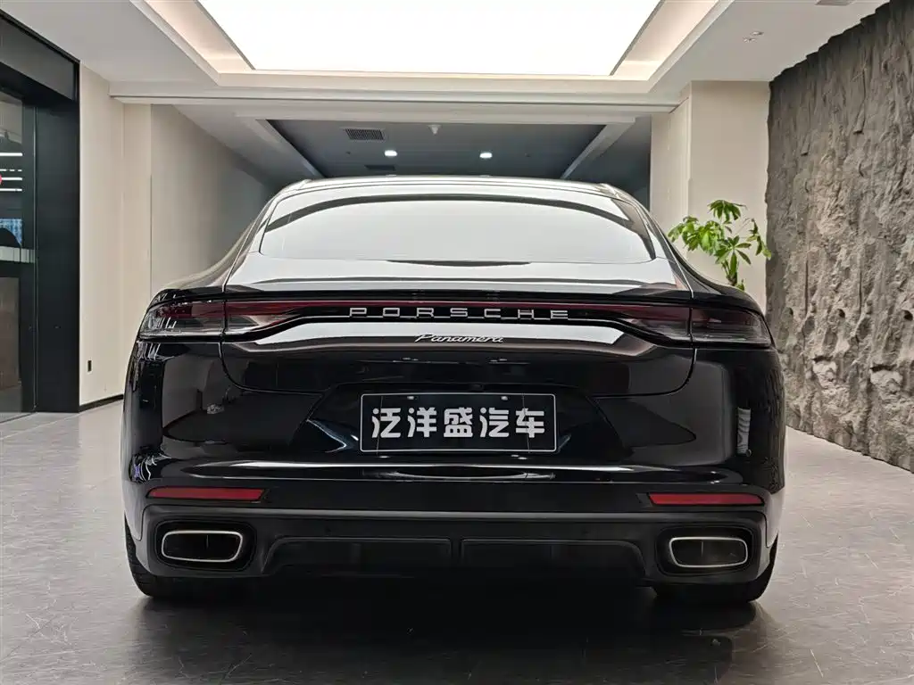 Porsche Panamera 2023 — фото 18