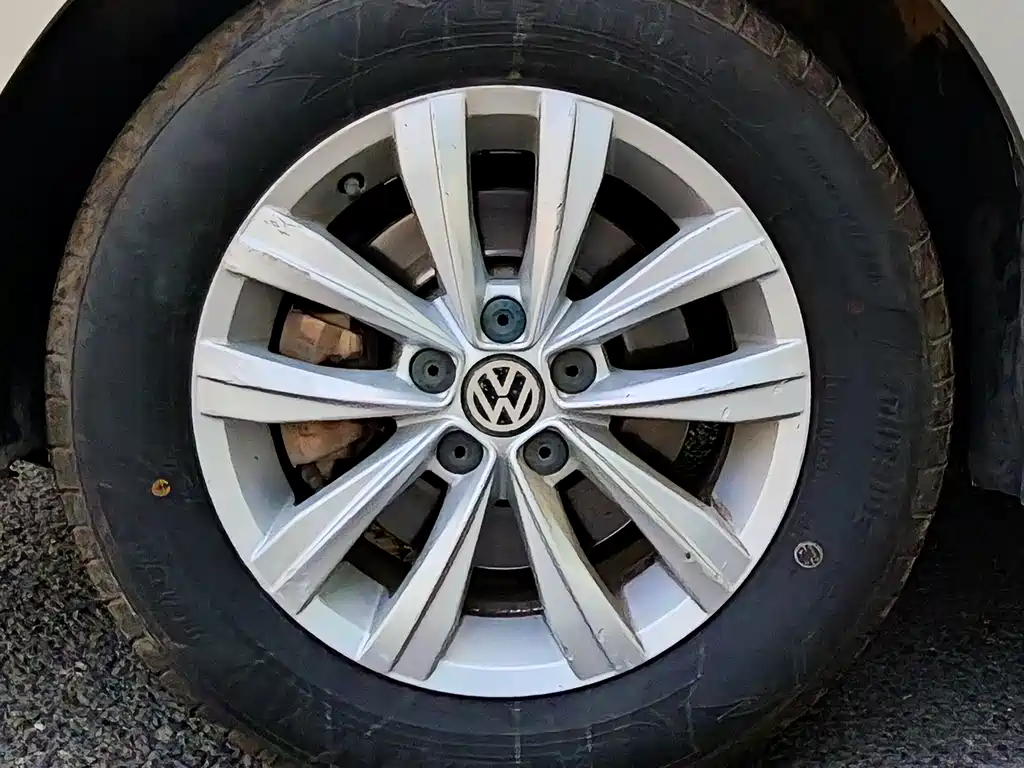 Volkswagen Bora 2016 — фото 19
