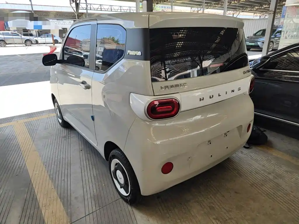 Wuling Hongguang MINIEV 2025