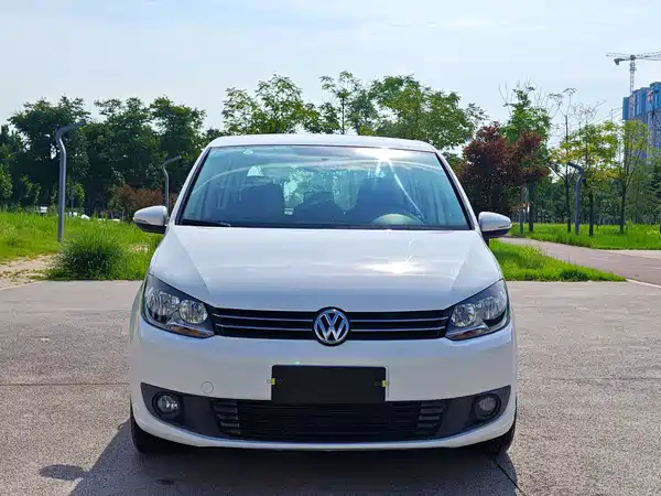 Volkswagen Touran 2013