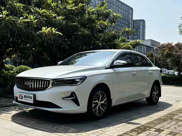 Geely Emgrand 2025