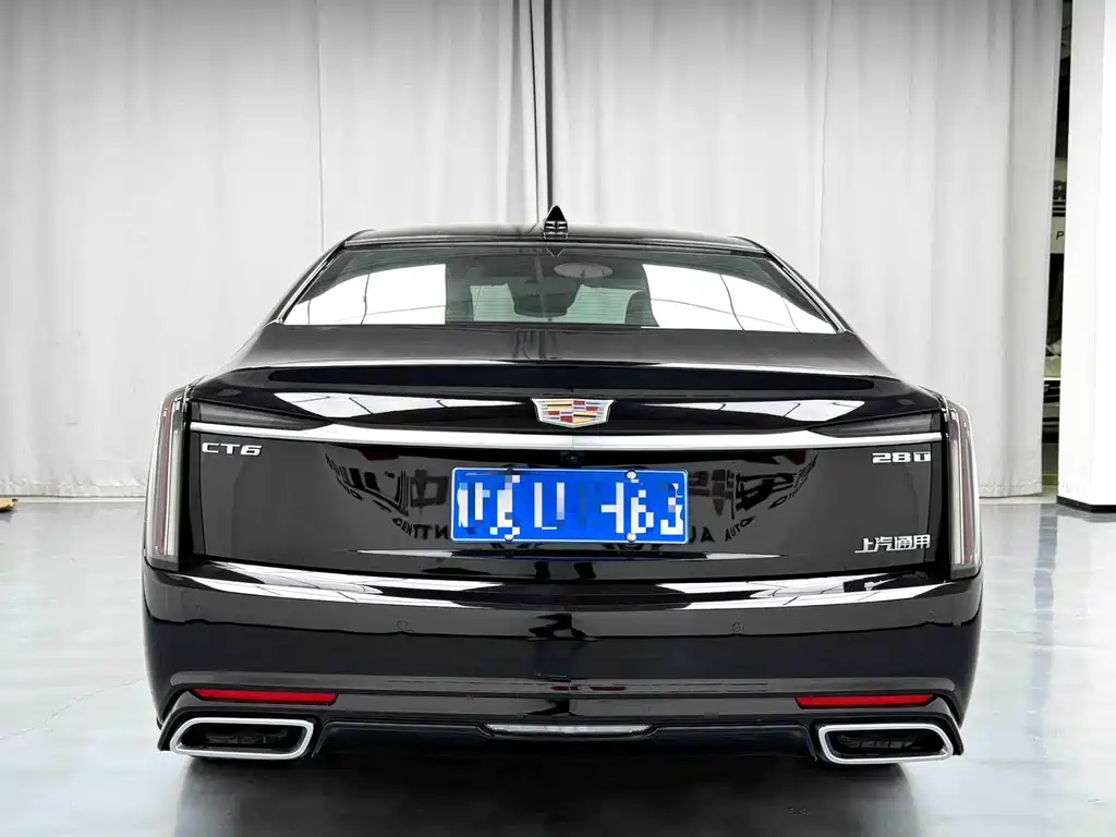 Cadillac CT6 2023 — фото 11