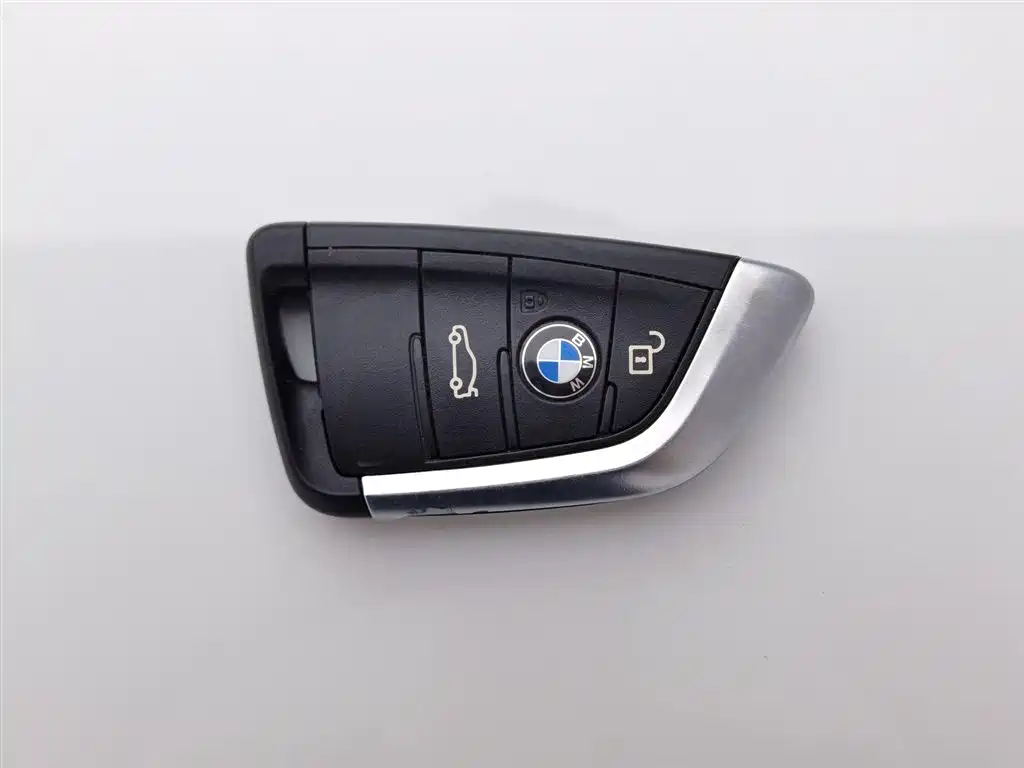 BMW 1 Series 2019 — фото 19