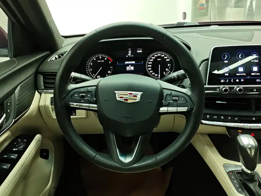 Cadillac CT4 2020 — фото 15