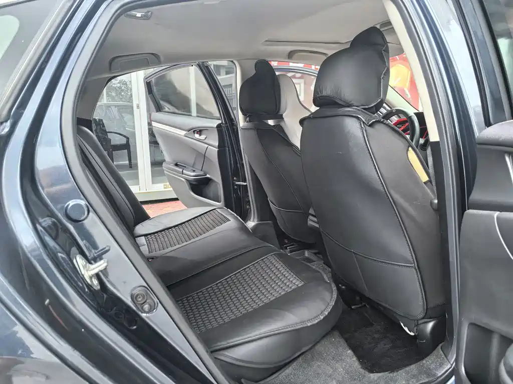 Honda Civic 2020 — фото 12