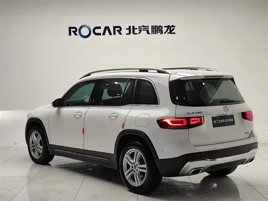 Mercedes-Benz GLB 2023 — фото 16