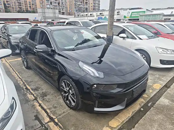 Lynk & Co 03 2019