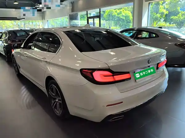 BMW 5 Series 2023