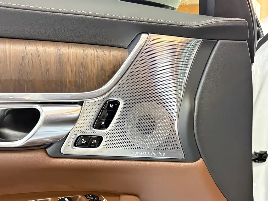 Volvo S90 2021 — фото 10
