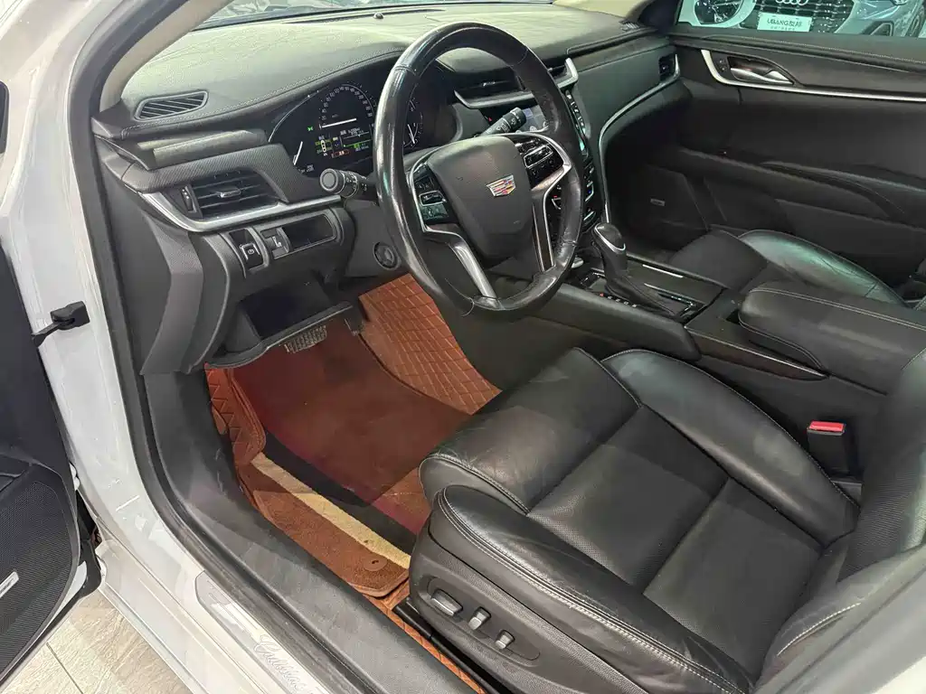 Cadillac XTS 2019 — фото 11