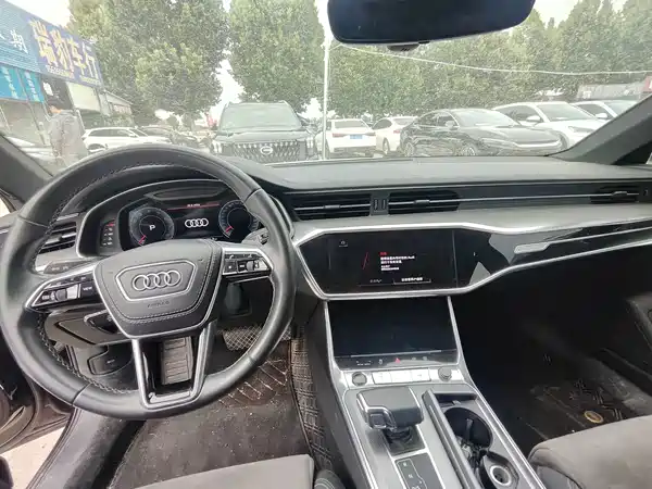 Audi A6L 2023