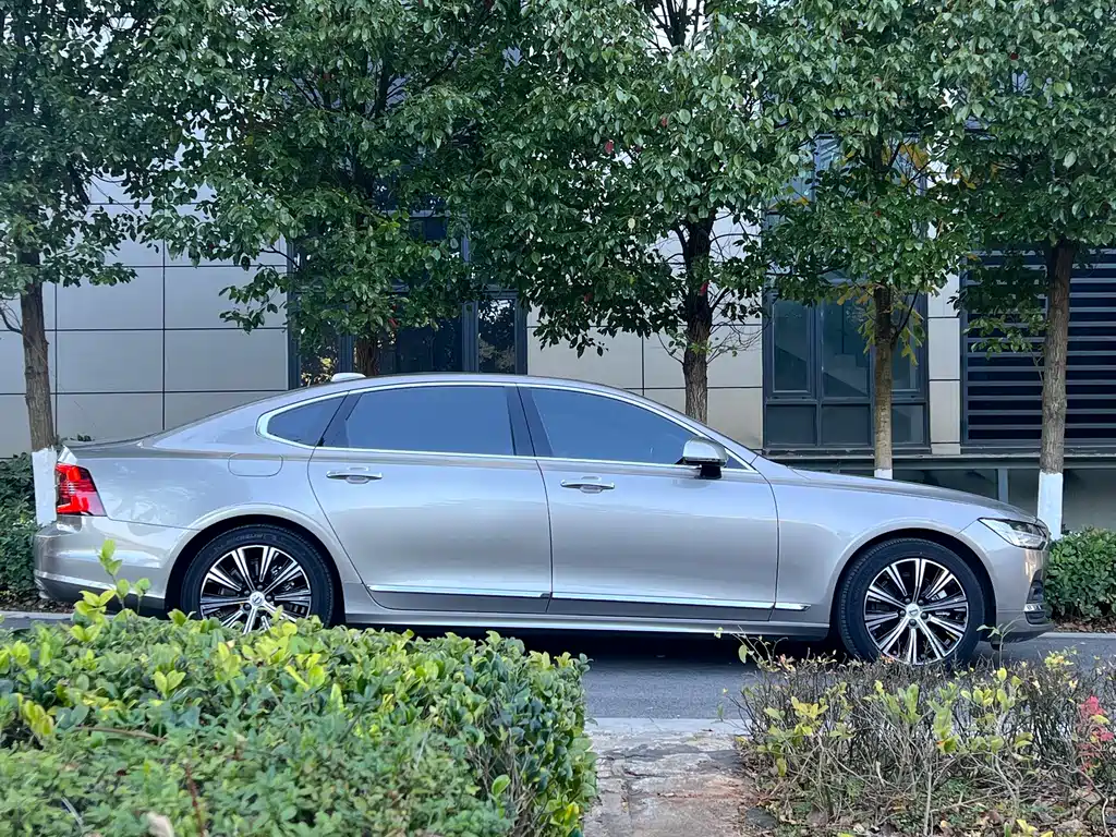 Volvo S90 2021 — фото 5