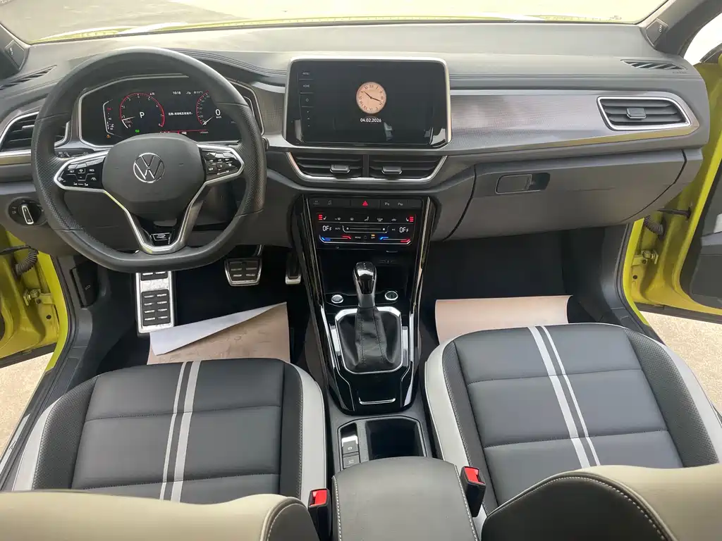 Volkswagen T-Roc 2023 — фото 14