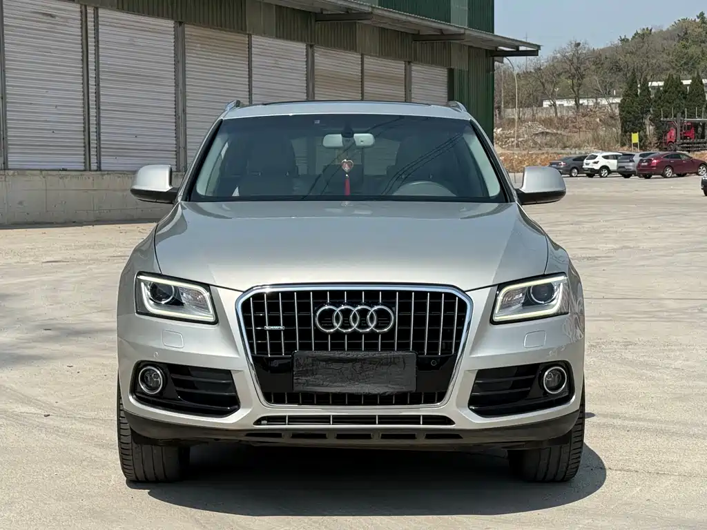 Audi Q5 2015 — фото 2