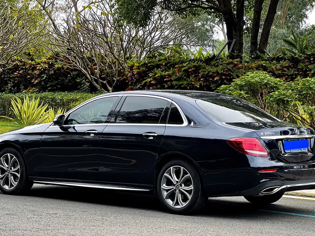 Mercedes-Benz E-Class 2020 — фото 5