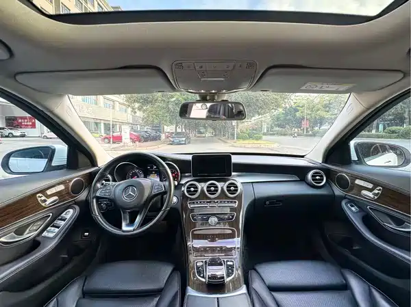 Mercedes-Benz C-Class 2015