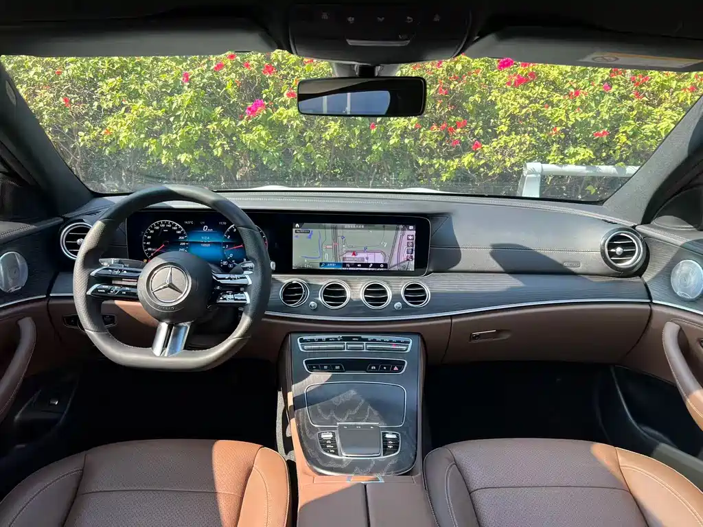 Mercedes-Benz E-Class 2021