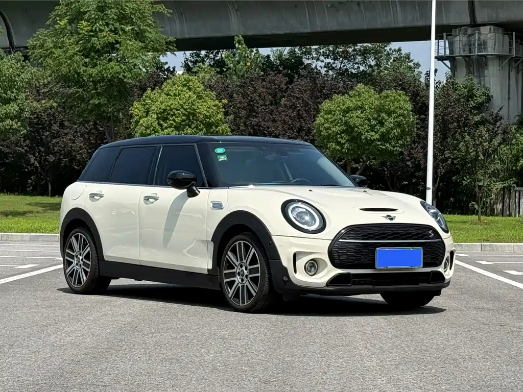 MINI Clubman 2019