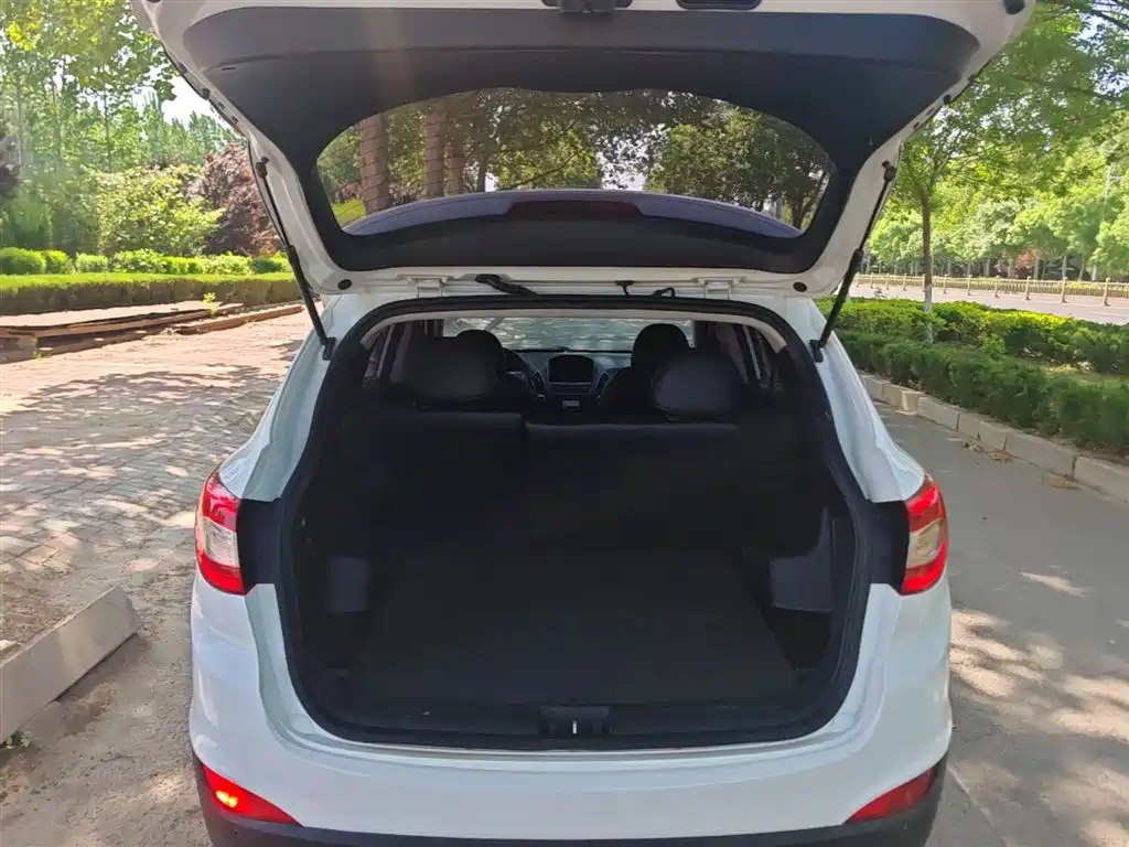 Hyundai ix35 2017 — фото 19