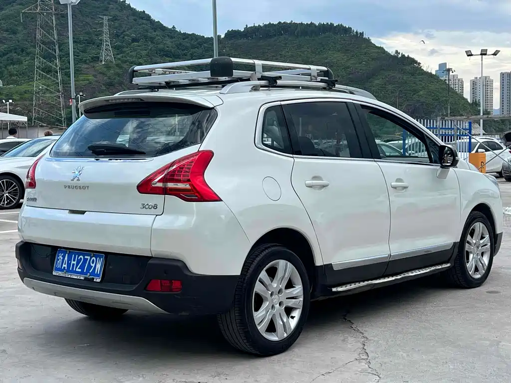 Peugeot 3008 2016 — фото 5