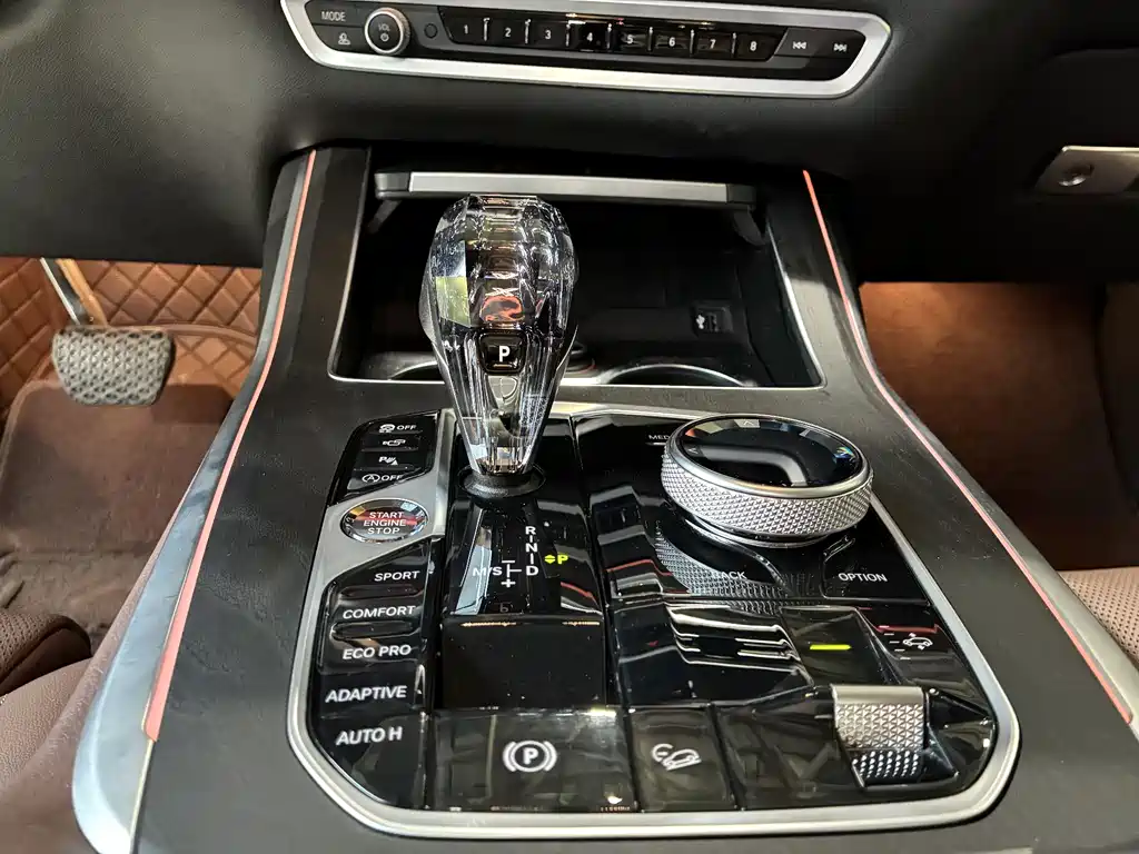BMW X7 2020 — фото 13