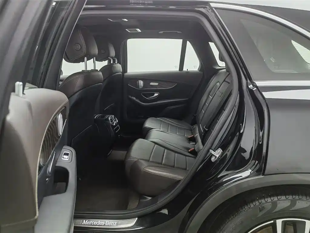 Mercedes-Benz GLC 2020 — фото 15