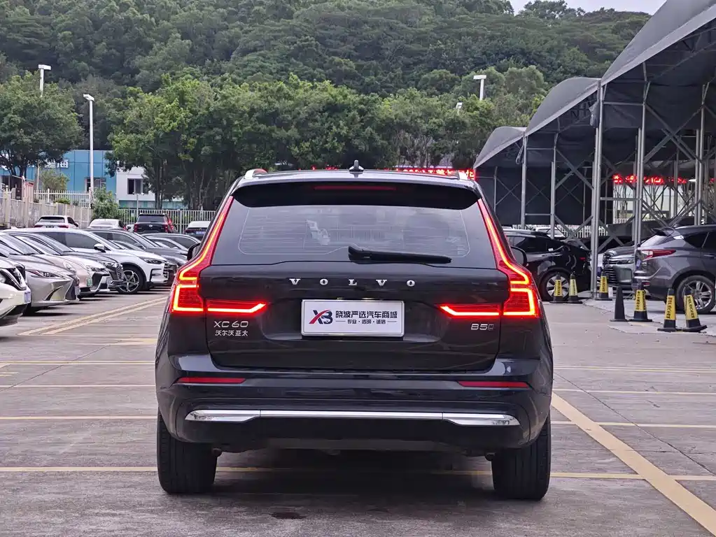 Volvo XC60 2023