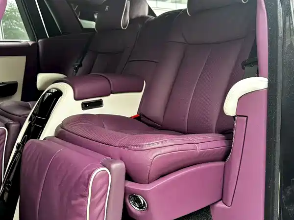 Rolls-Royce Phantom 2004