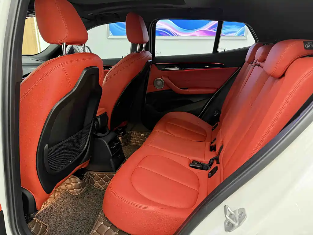 BMW X2 2021 — фото 11