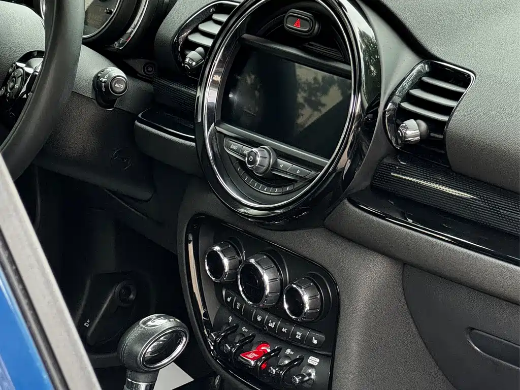MINI Clubman 2019