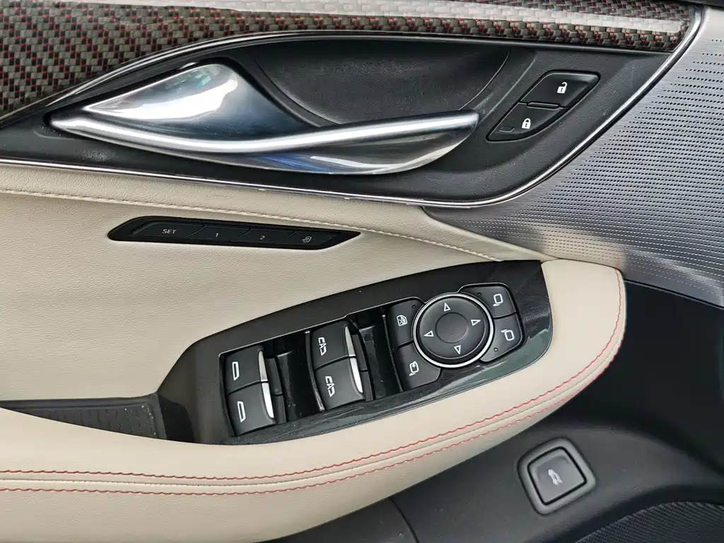 Cadillac CT5 2020 — фото 15
