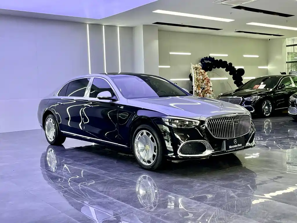 Mercedes-Benz Maybach S-Class 2022 — фото 8