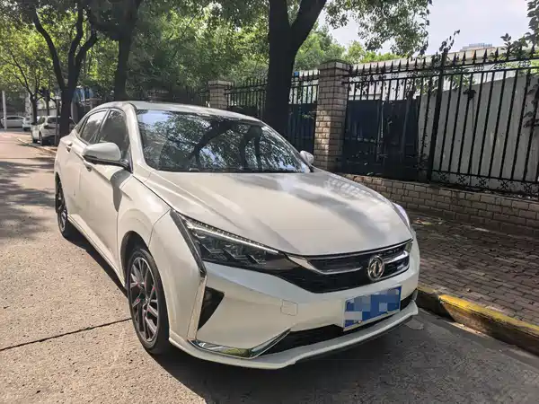 Dongfeng Yixuan 2019