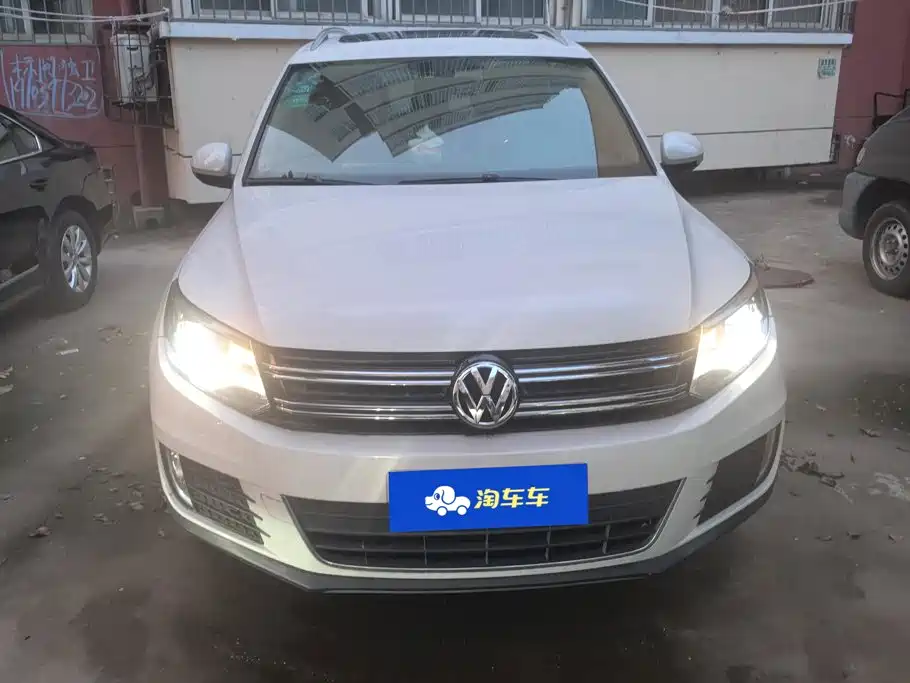 Volkswagen Tiguan 2015 — фото 2